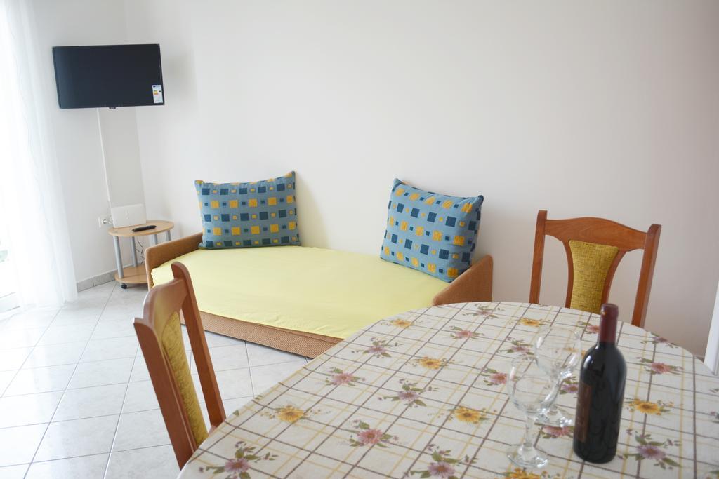 Appartement Suz-Ana à Trogir Extérieur photo