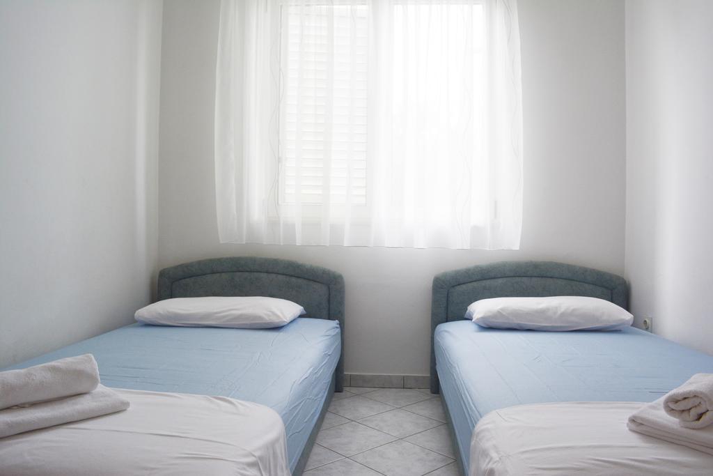 Appartement Suz-Ana à Trogir Extérieur photo