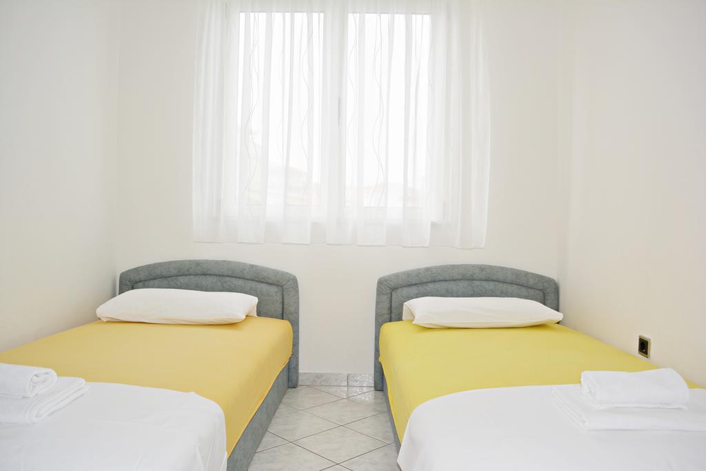 Appartement Suz-Ana à Trogir Extérieur photo