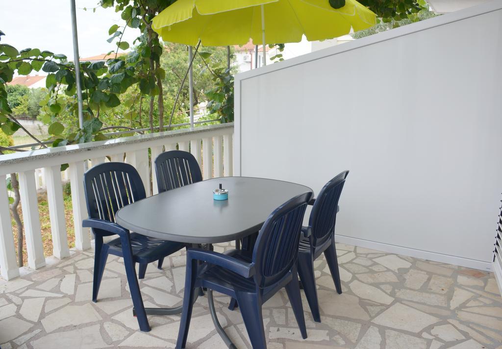 Appartement Suz-Ana à Trogir Extérieur photo